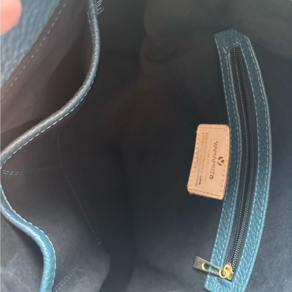 Yamamoto Blue Leather Shoulder Bag - Picture 8 of 9